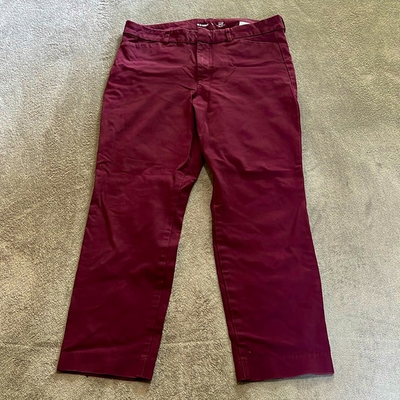 Women’s Old Navy High-Rise Pixie Pant - 12 - Picture 1 of 5